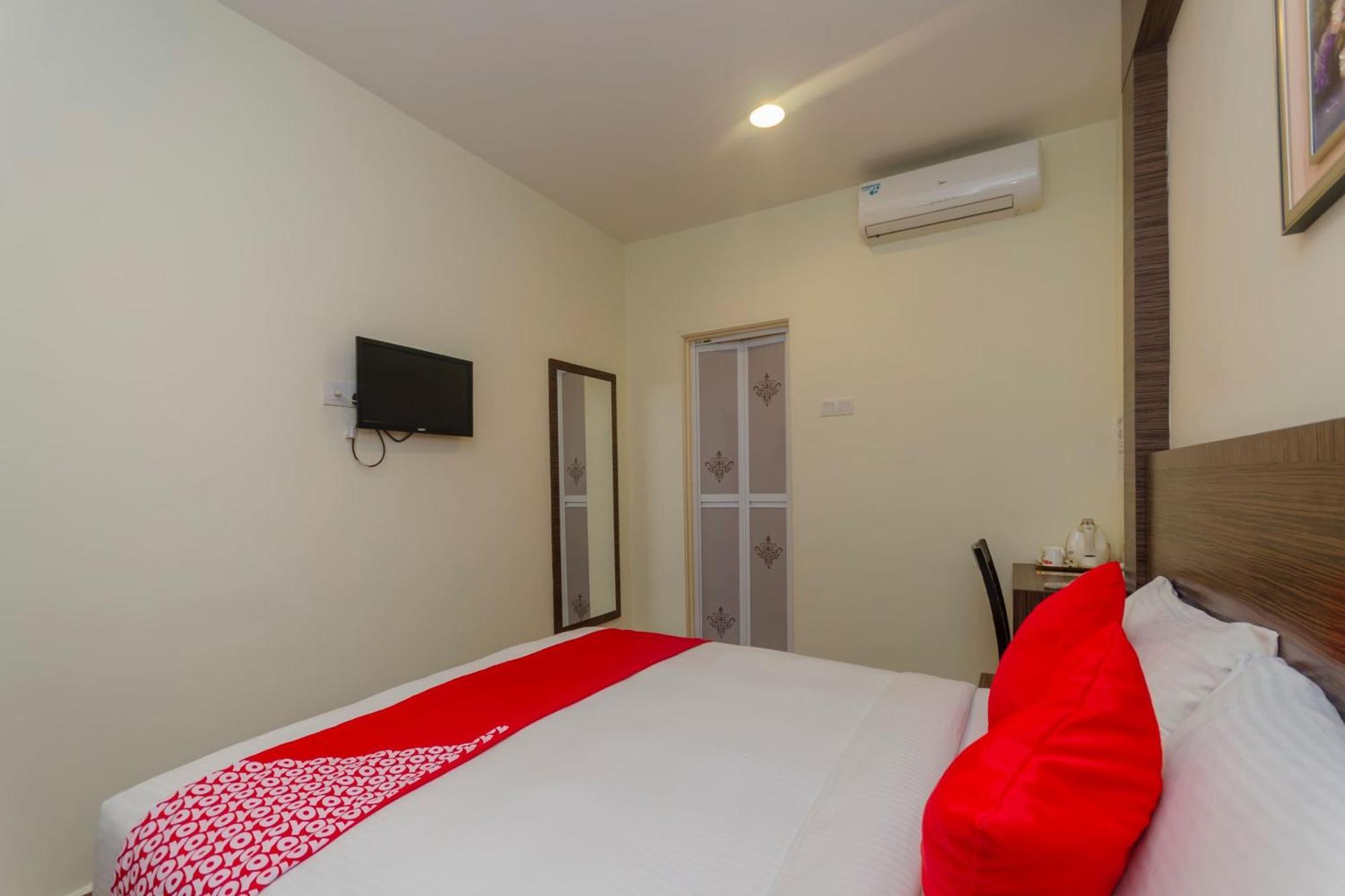 Super Oyo 596 The Vintage Hotel Johor Bahru Kültér fotó